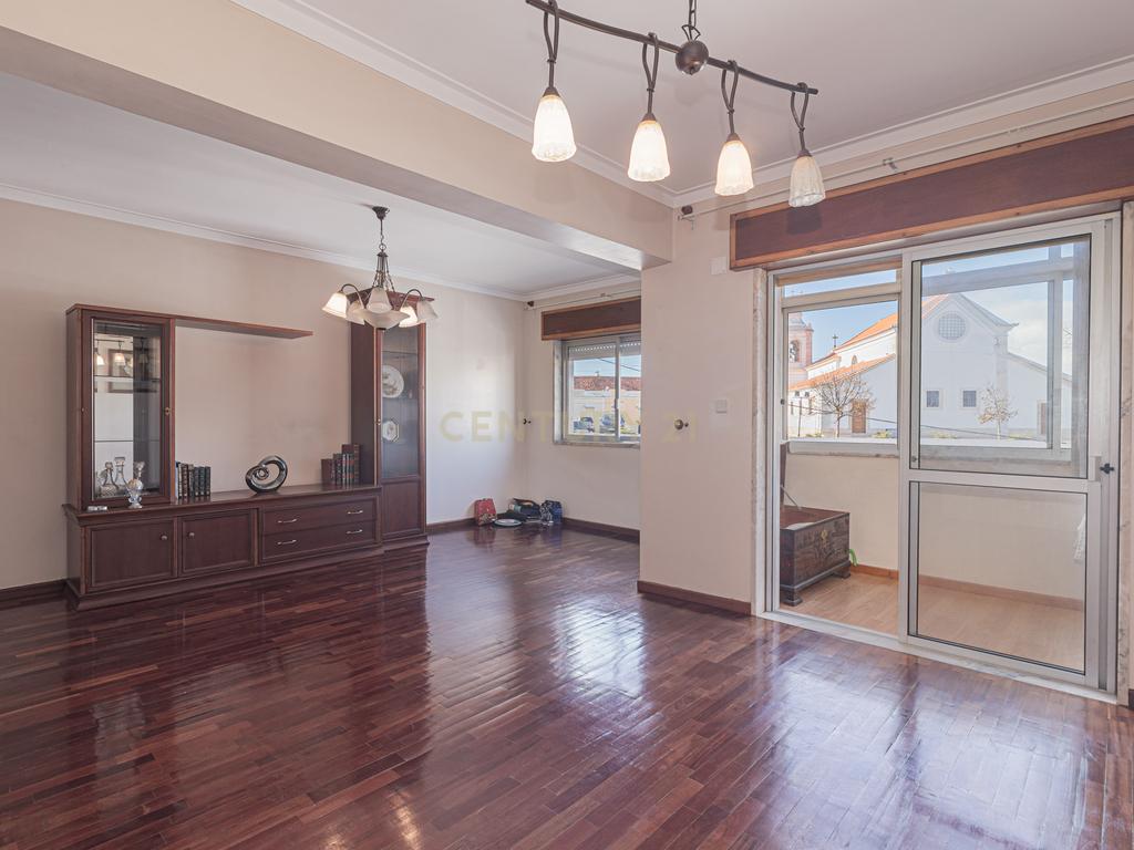SEIXAL - AMORA – Apartamento T3 - Image 5