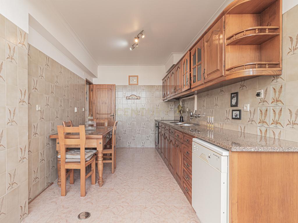 SEIXAL - AMORA – Apartamento T3 - Image 21