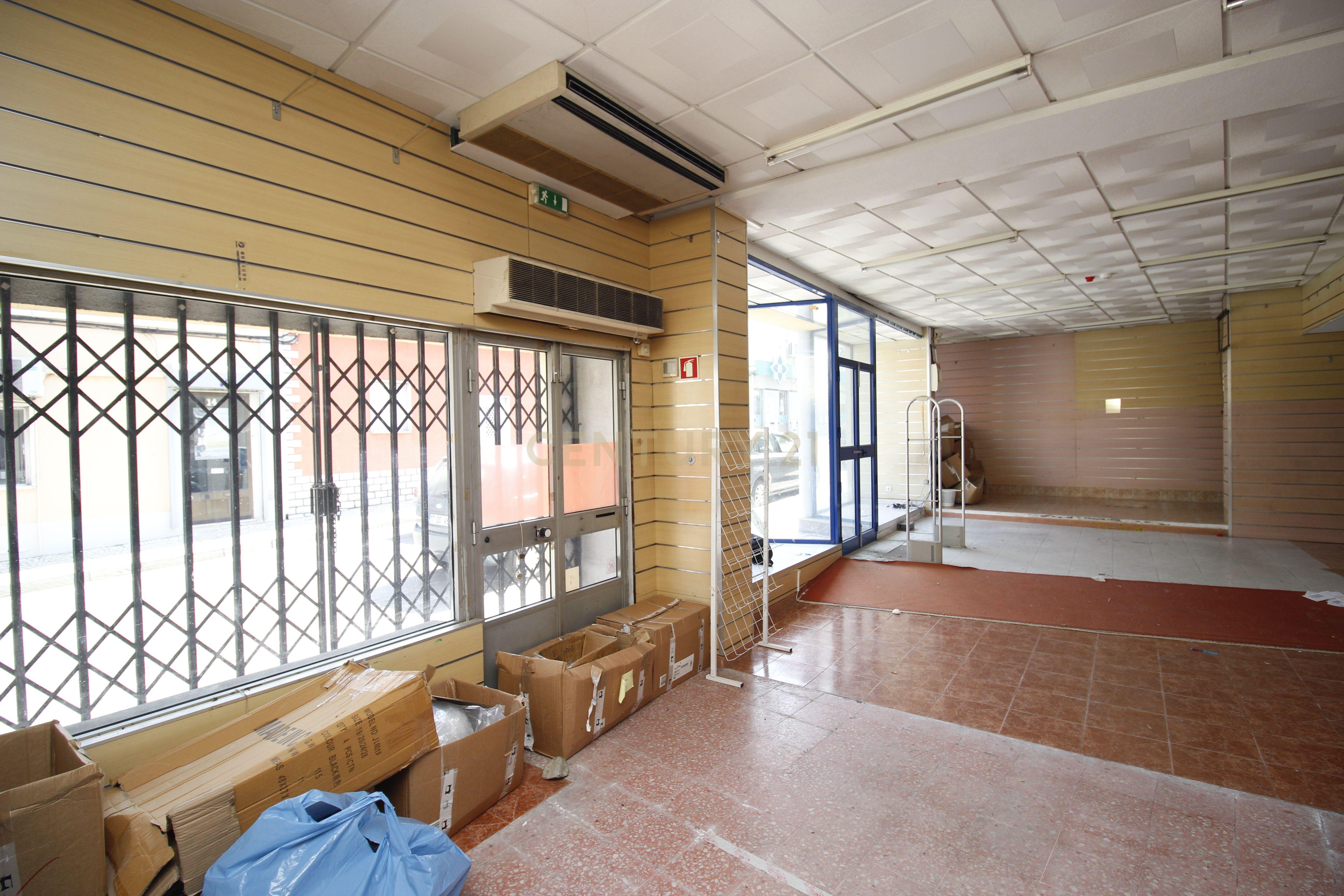 Loja no centro de Vendas Novas - Image 3