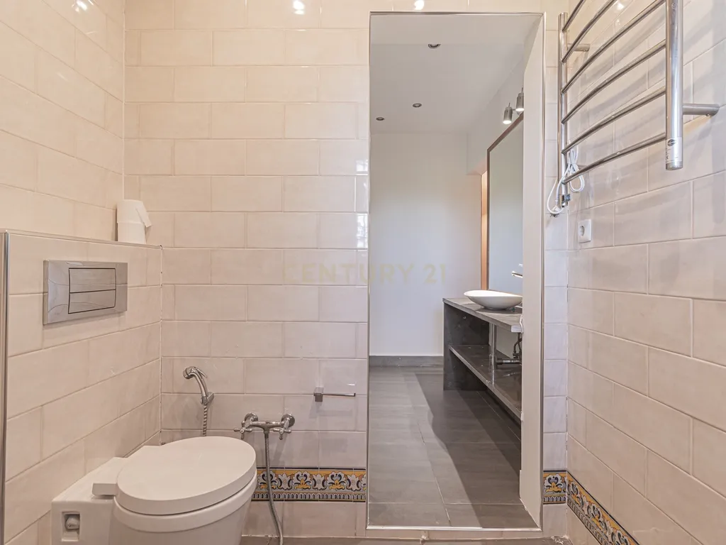 Moradia T2 em deslumbrante propriedade na Arrábida (Casais da Serra) - Image 19