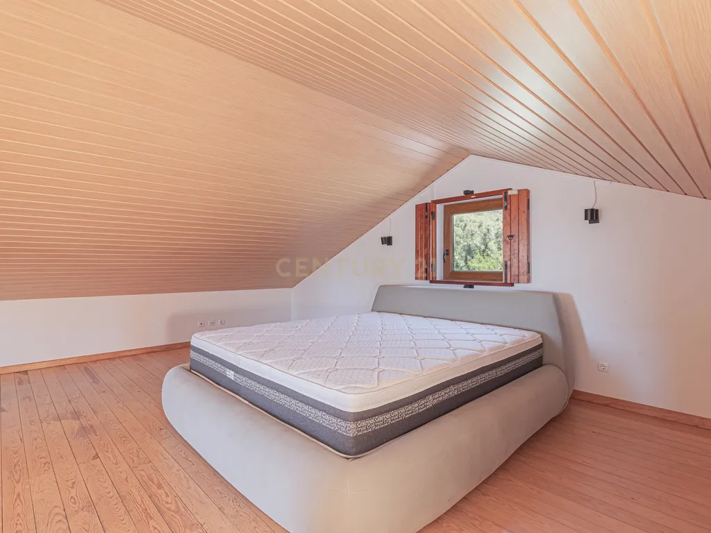Moradia T2 em deslumbrante propriedade na Arrábida (Casais da Serra) - Image 37