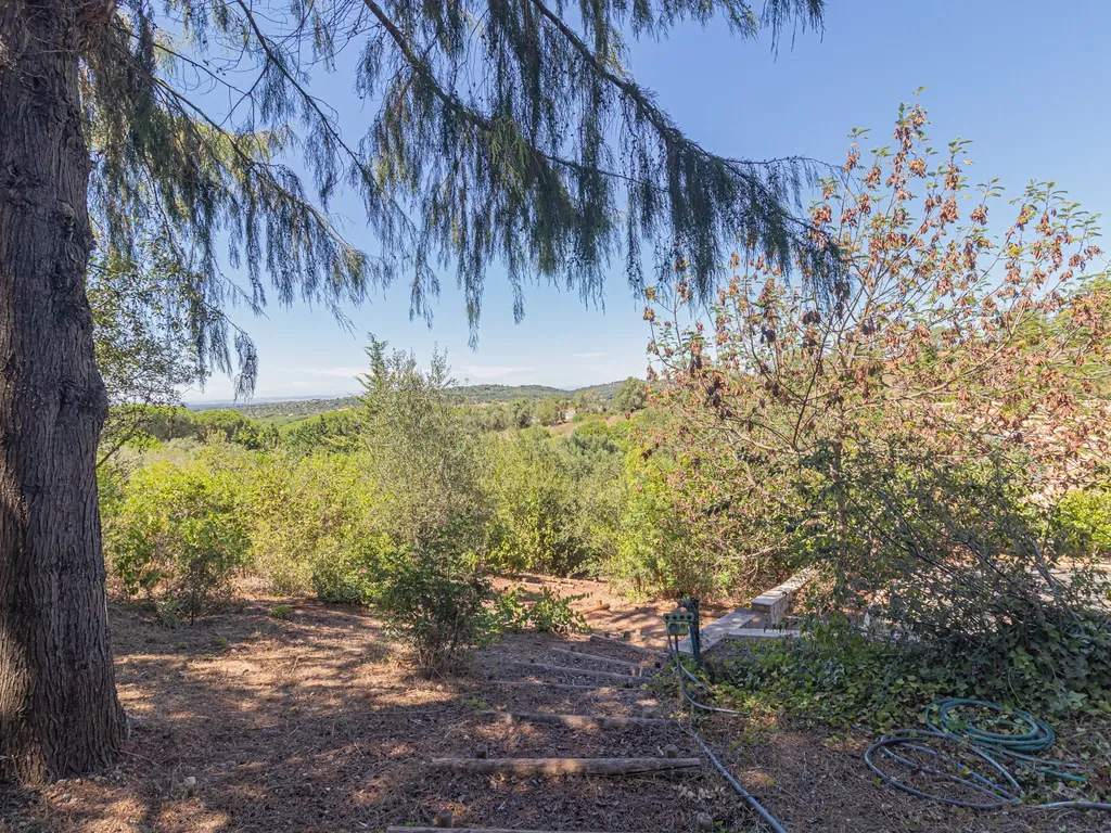 Moradia T2 em deslumbrante propriedade na Arrábida (Casais da Serra) - Image 69