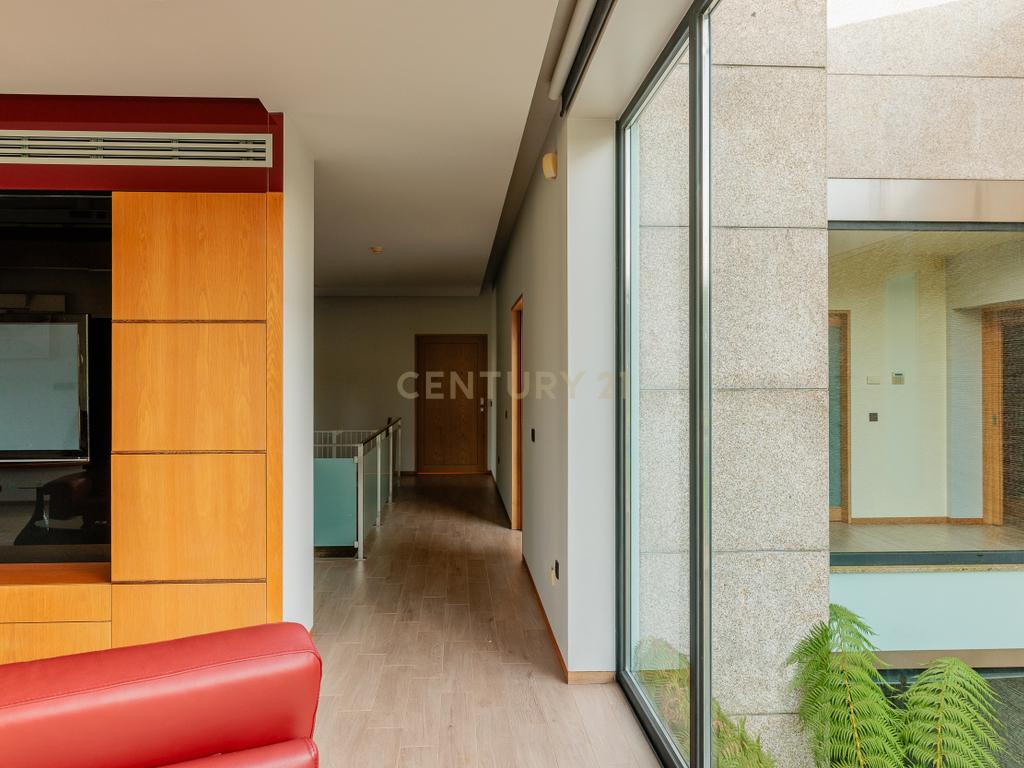 Imóvel de Luxo em São Romão do Coronado, Trofa. - Image 7