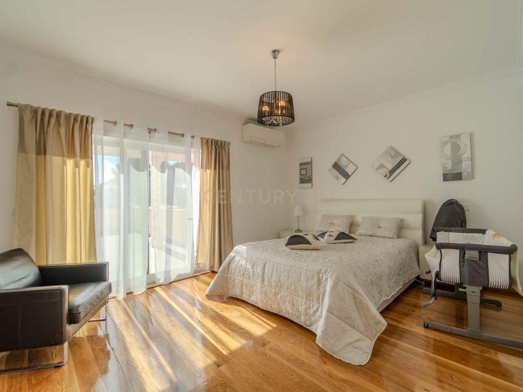 Aroeira | Moradia T6 de Luxo - Image 7