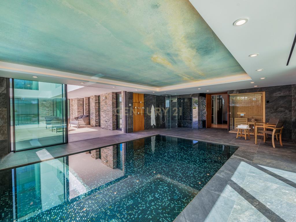 Moradia Exclusiva de Luxo em Quinta do Lago - Image 1