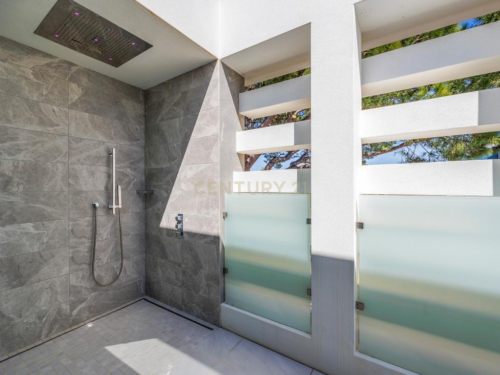Moradia Exclusiva de Luxo em Quinta do Lago - Image 24