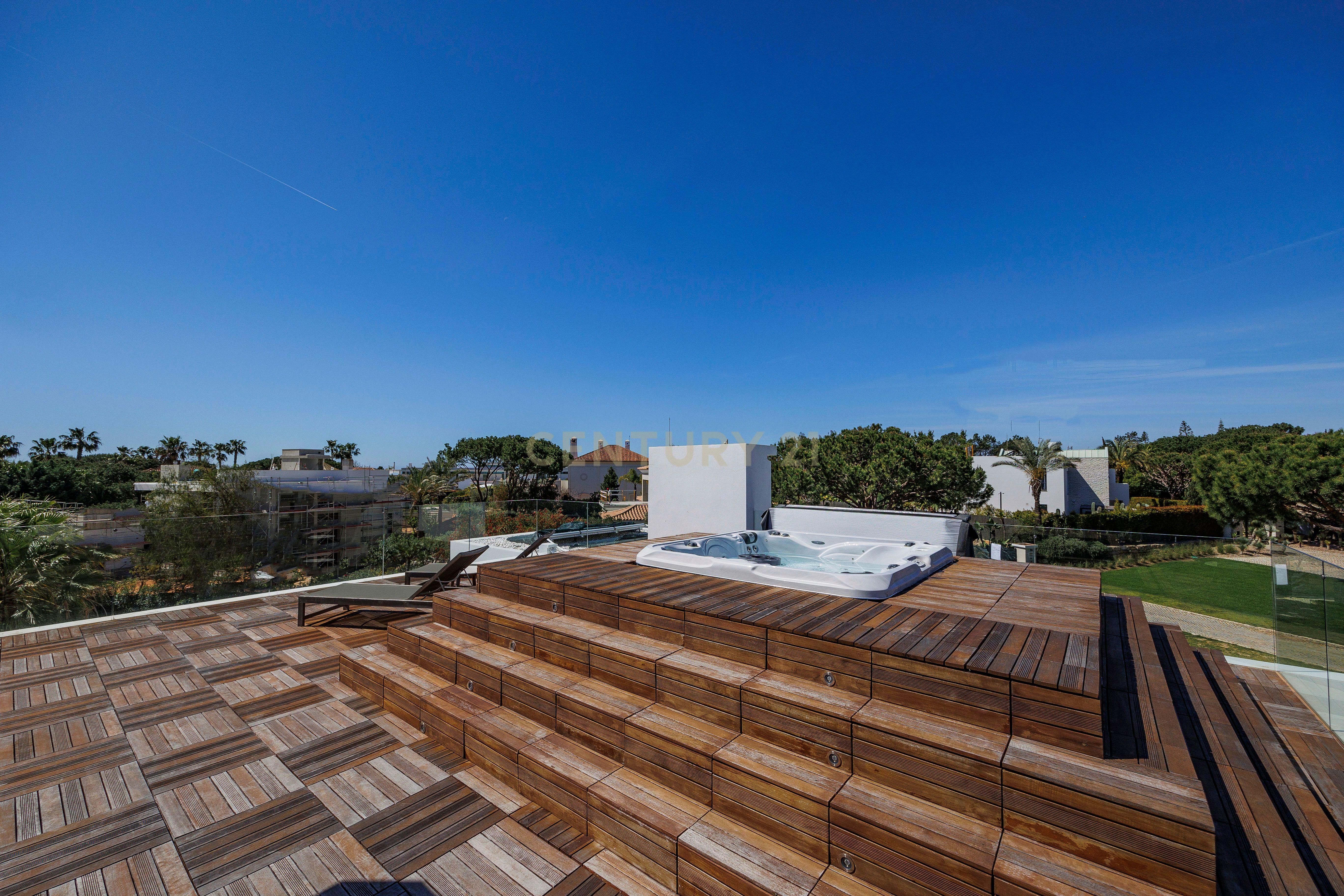 Moradia Exclusiva de Luxo em Quinta do Lago - Image 33