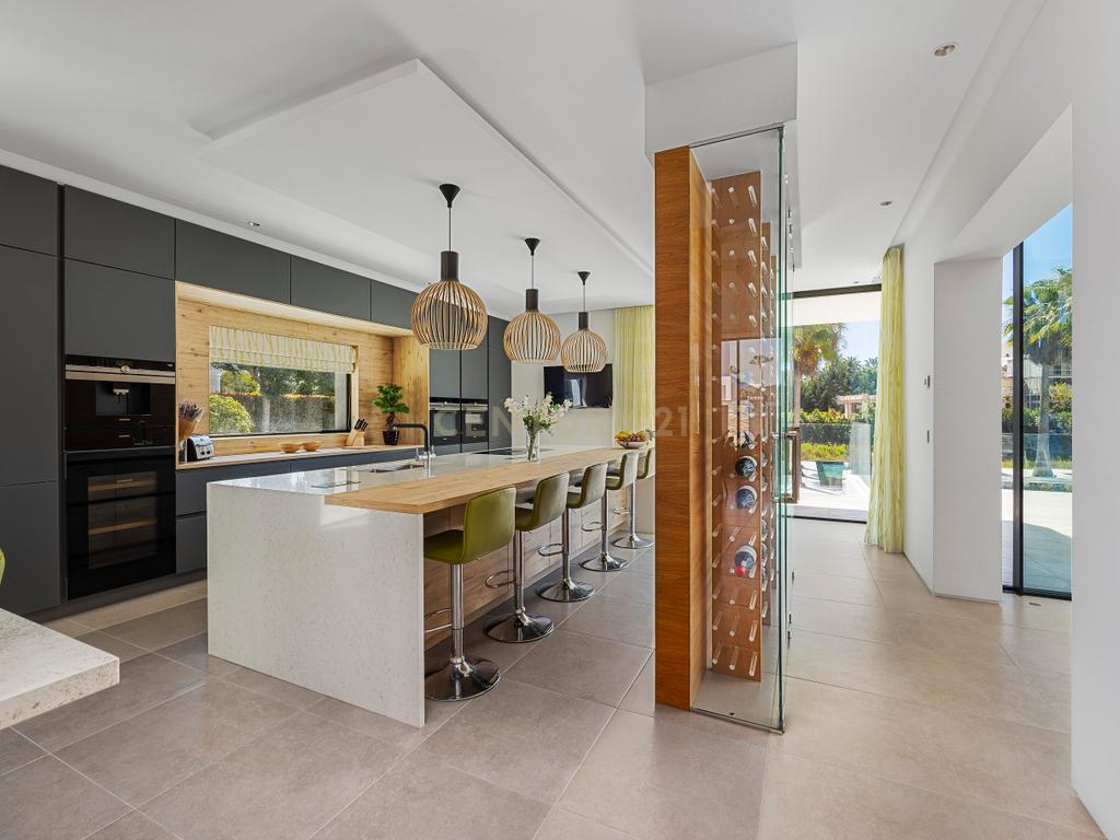Moradia Exclusiva de Luxo em Quinta do Lago - Image 3