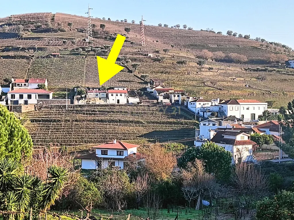 Casa Isolada para Recuperação em Vila Real - 35.000€ - Image 18