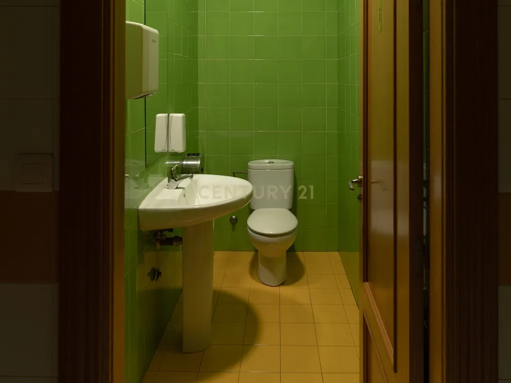 - Image 39