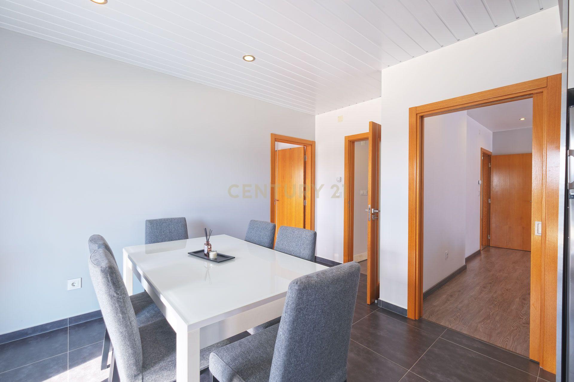 Moradia T4 de Luxo no Casal da Murta – Eficiência, Conforto e Sustentabilidade! - Image 19