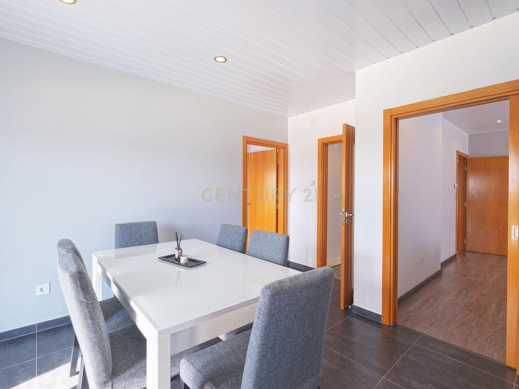 Moradia T4 de Luxo no Casal da Murta – Eficiência, Conforto e Sustentabilidade! - Image 19