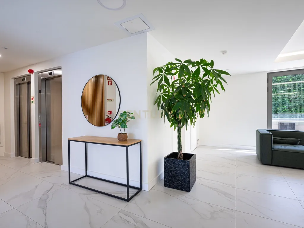Apartamento T2 Seixal Baia com Terraço - Últimas Unidades - Image 1