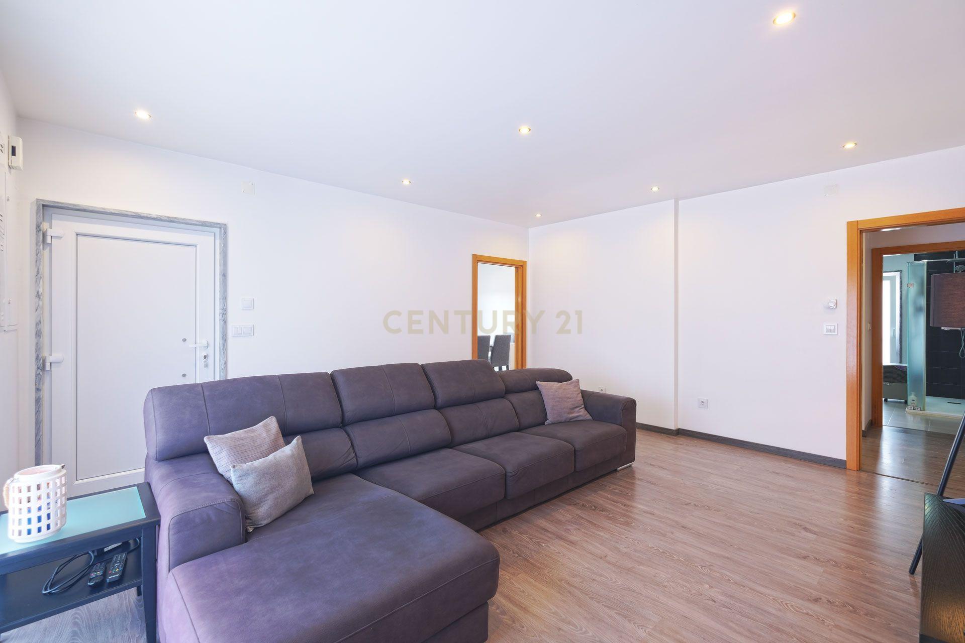 Moradia T4 de Luxo no Casal da Murta – Eficiência, Conforto e Sustentabilidade! - Image 22