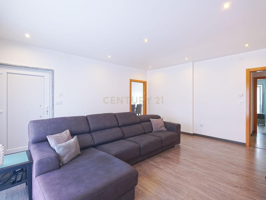 Moradia T4 de Luxo no Casal da Murta – Eficiência, Conforto e Sustentabilidade! - Image 22