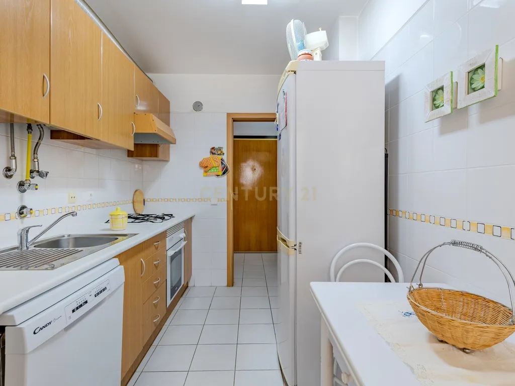 Apartamento T2 - Oportunidade Única a 5 Min da Praia da Rocha! - Image 26