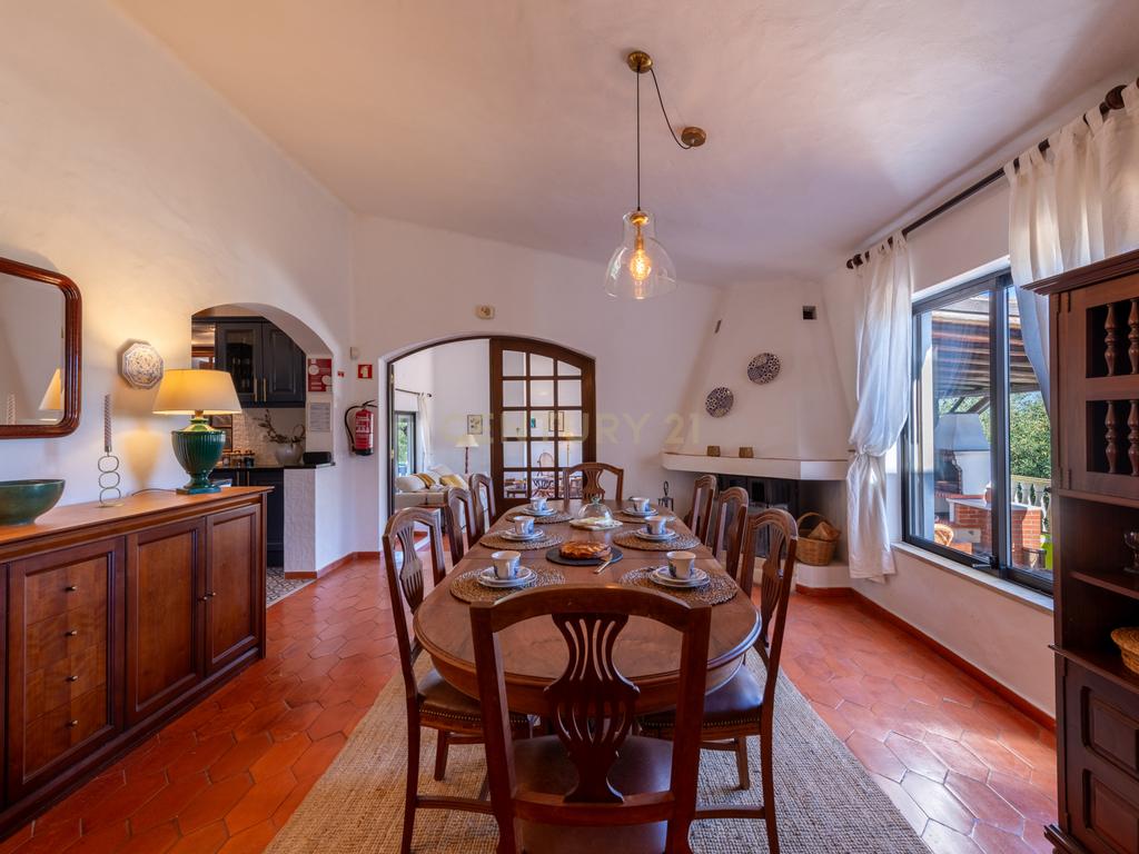 Moradia T4 inserida num lote de 4.180m², Algarve (Alvor) - Image 7