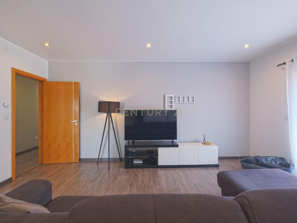 Moradia T4 de Luxo no Casal da Murta – Eficiência, Conforto e Sustentabilidade! - Image 21