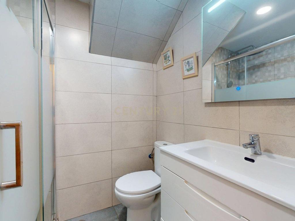 Casa Térrea em Alcalá de Henares, Madrid - 5 Quartos e 3 WC - Image 30