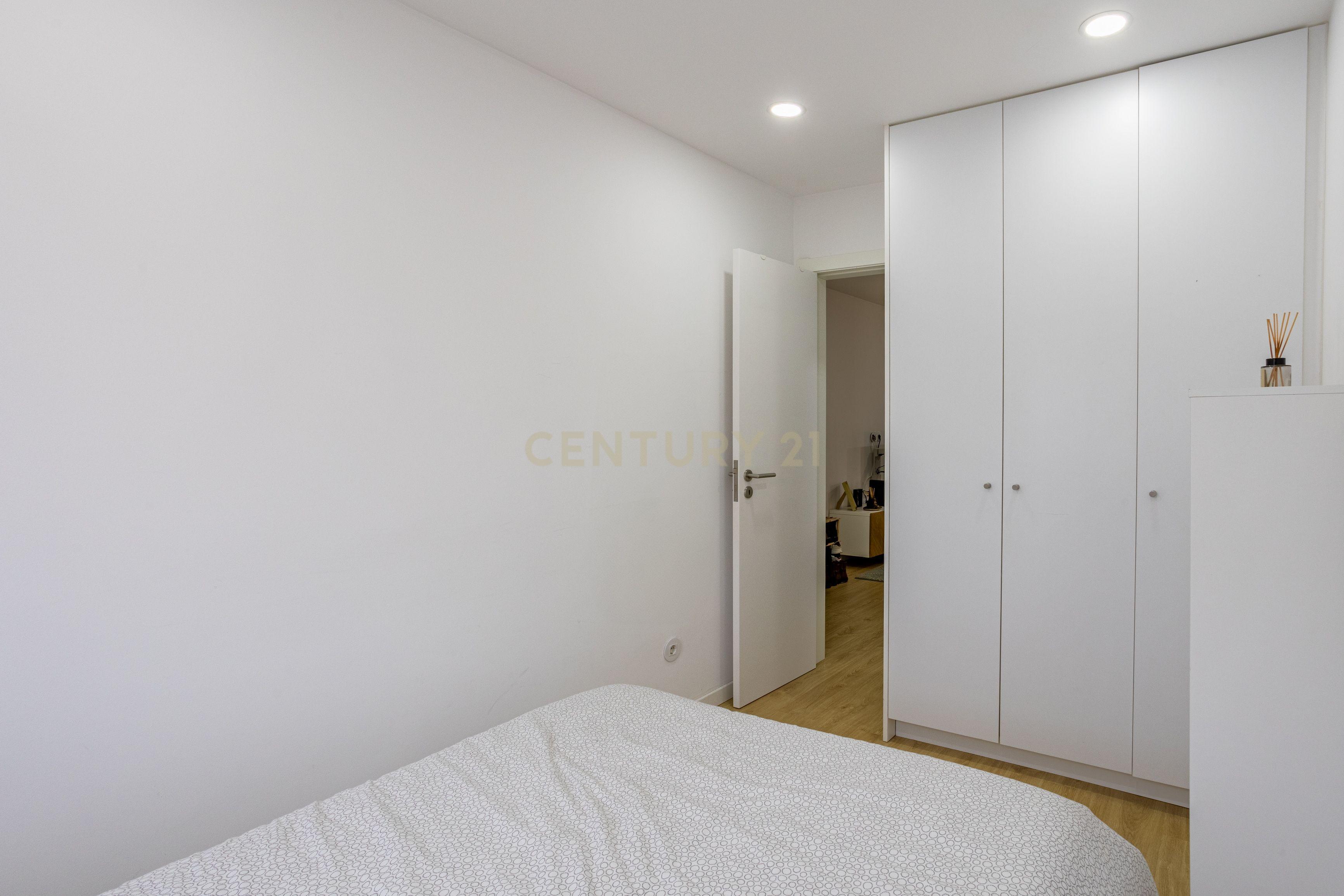 Duplex T1+2 no Beato, em Lisboa - Image 10