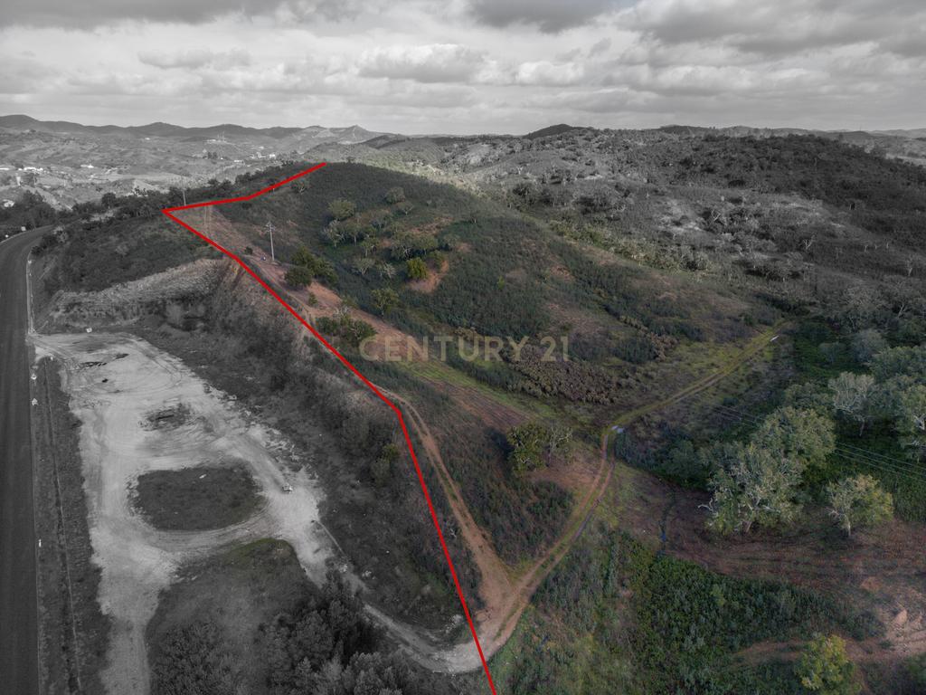 Terreno sito em S. Marcos da Serra, junto à IC1 e à A2 Lisboa/Algarve - Image 20