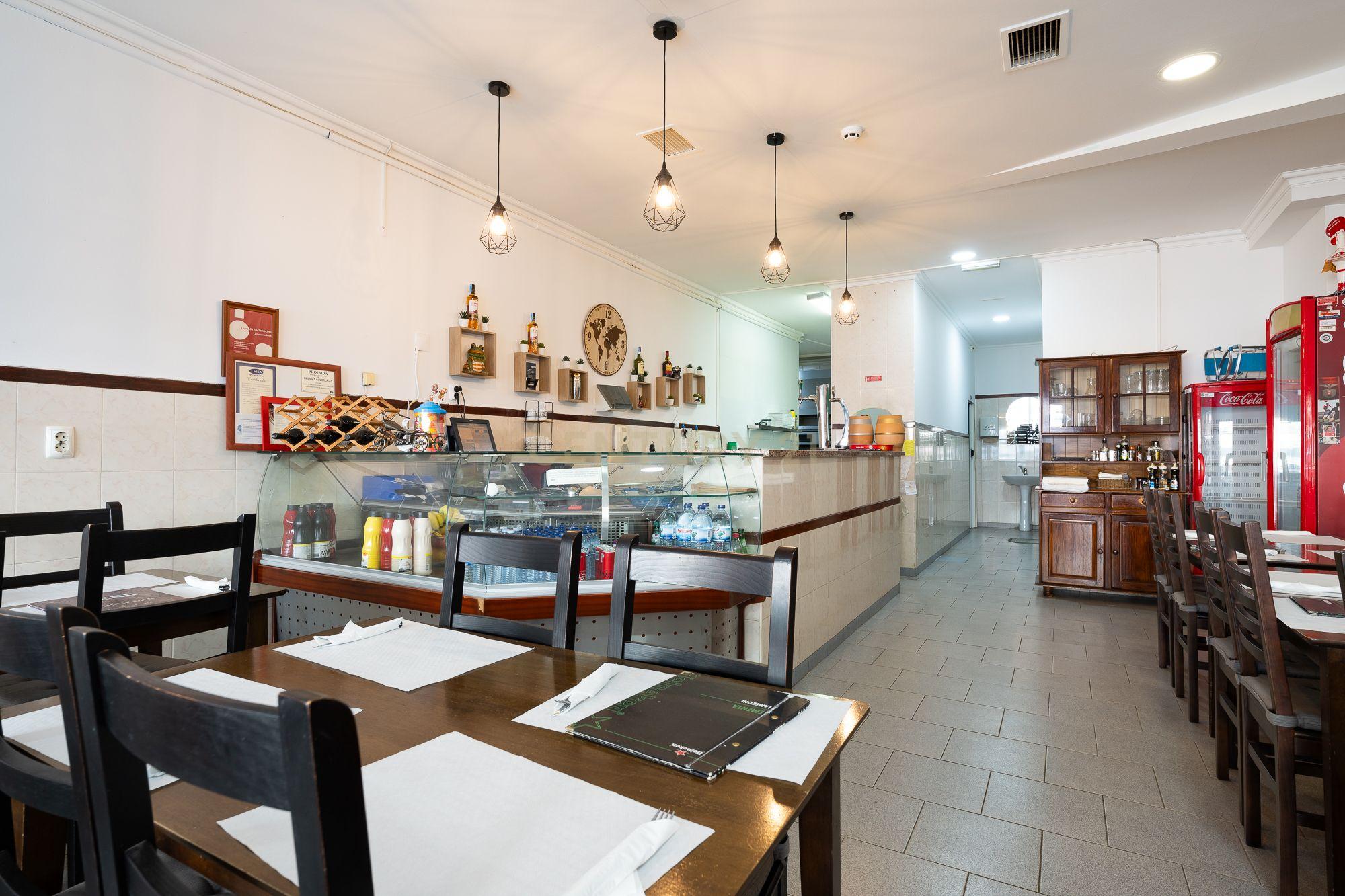 Pizzaria pleno funcionamento Santa Marta do Pinhal - Image 6