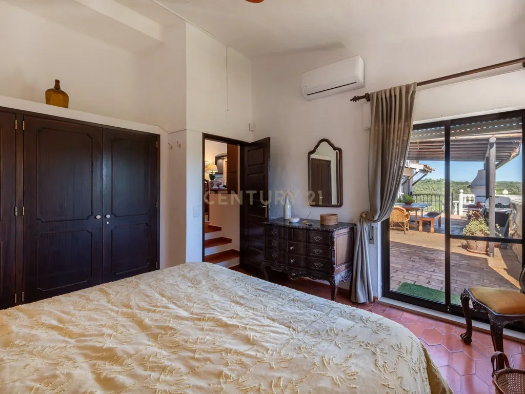 Moradia T4 inserida num lote de 4.180m², Algarve (Alvor) - Image 25