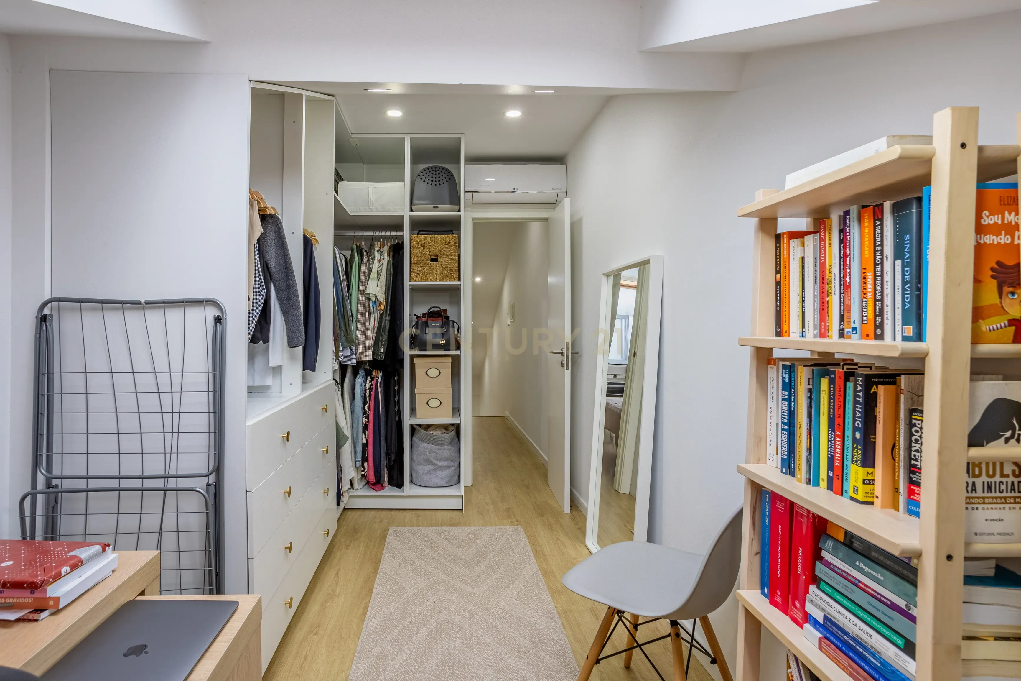 Duplex T1+2 no Beato, em Lisboa - Image 17
