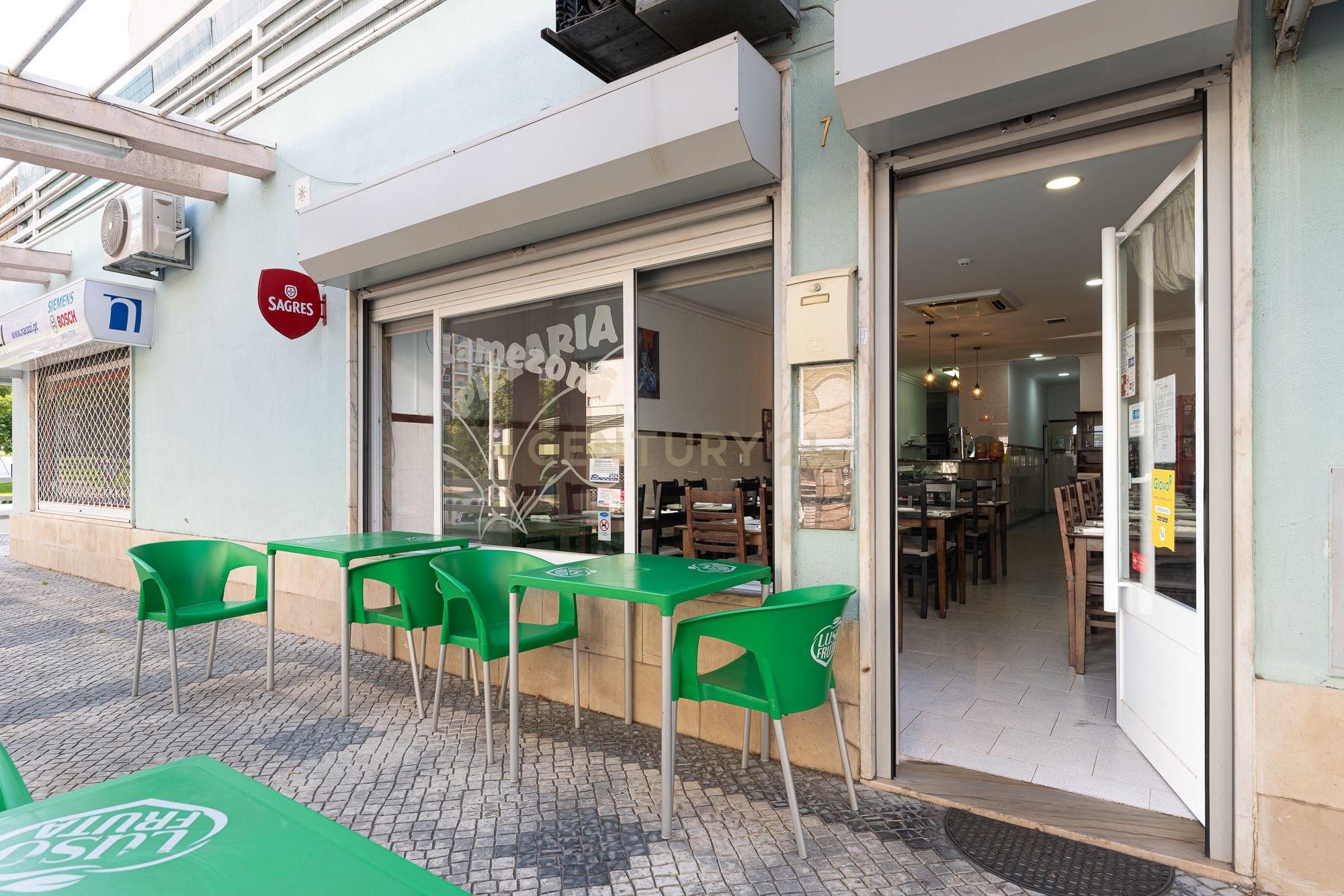 Pizzaria pleno funcionamento Santa Marta do Pinhal - Image 19