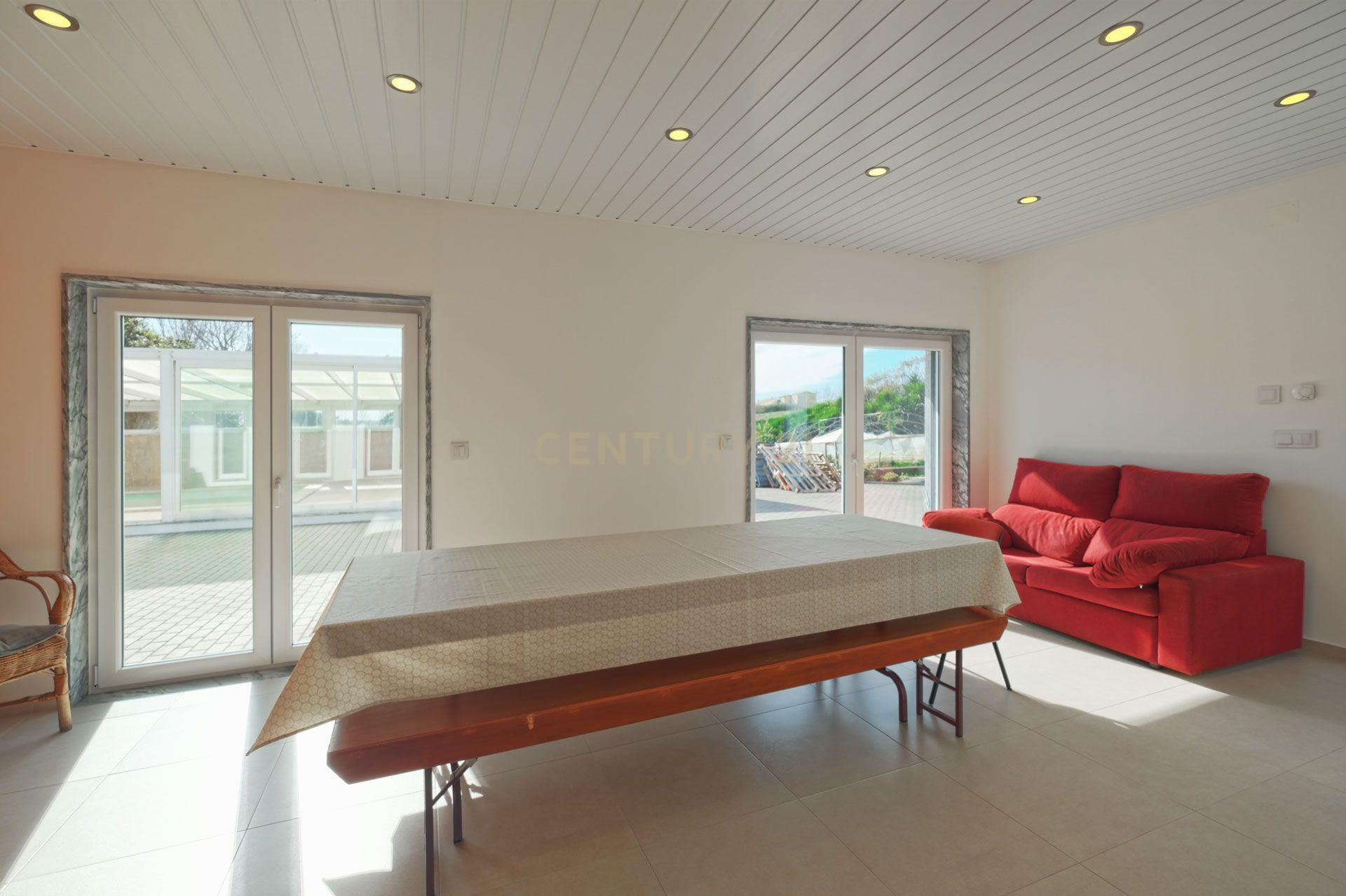 Moradia T4 de Luxo no Casal da Murta – Eficiência, Conforto e Sustentabilidade! - Image 37