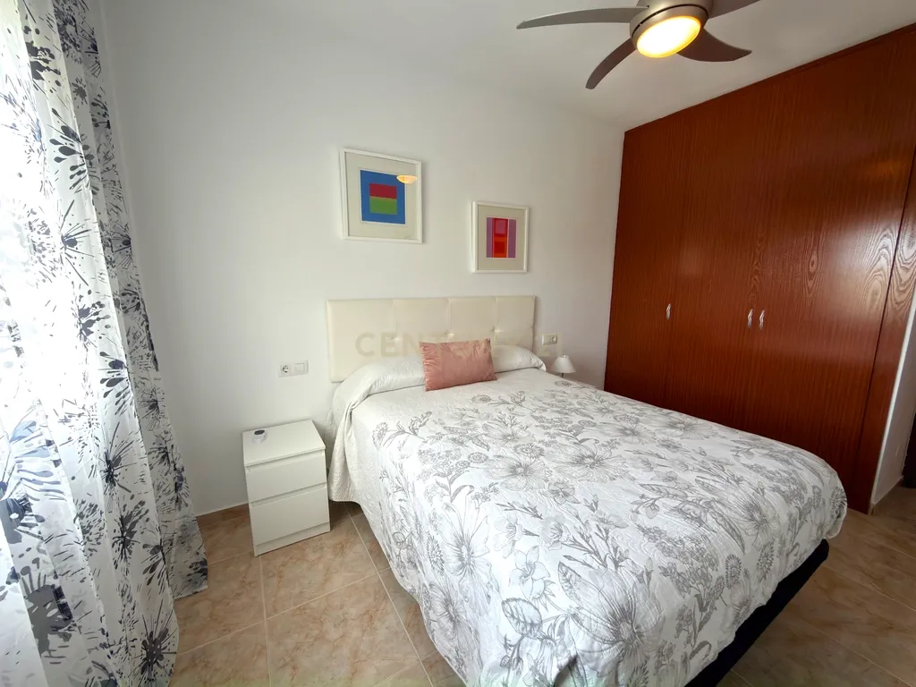 Apartamento com vista mar, garagem e piscina em Carvajal - Image 15