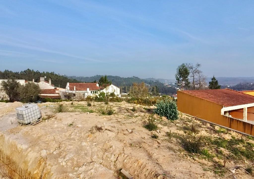 Terreno em Mata dos Milagres || Leiria - Image 1
