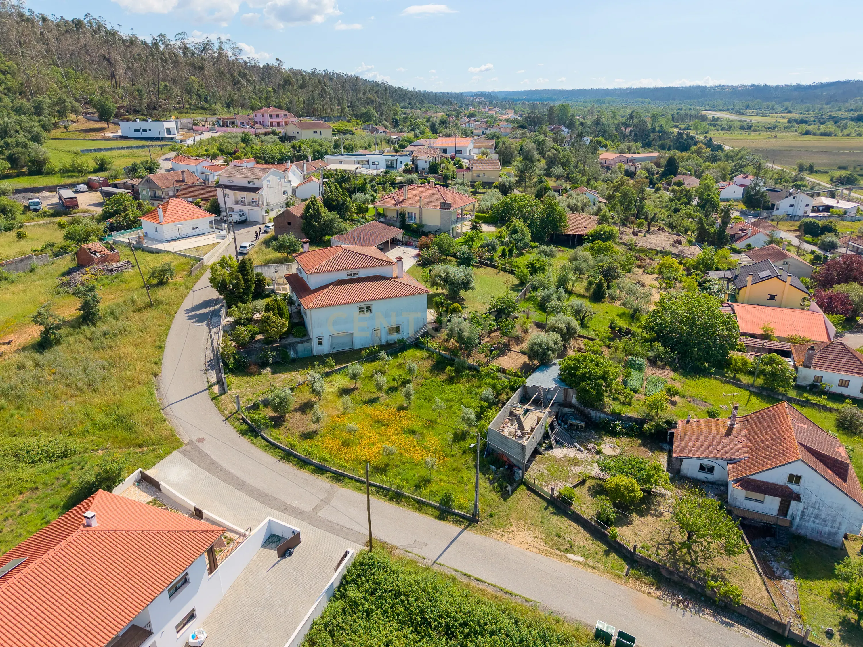 Fotografia 9 de Excelente Terreno com Projecto Habitacional em Desenvolvimento