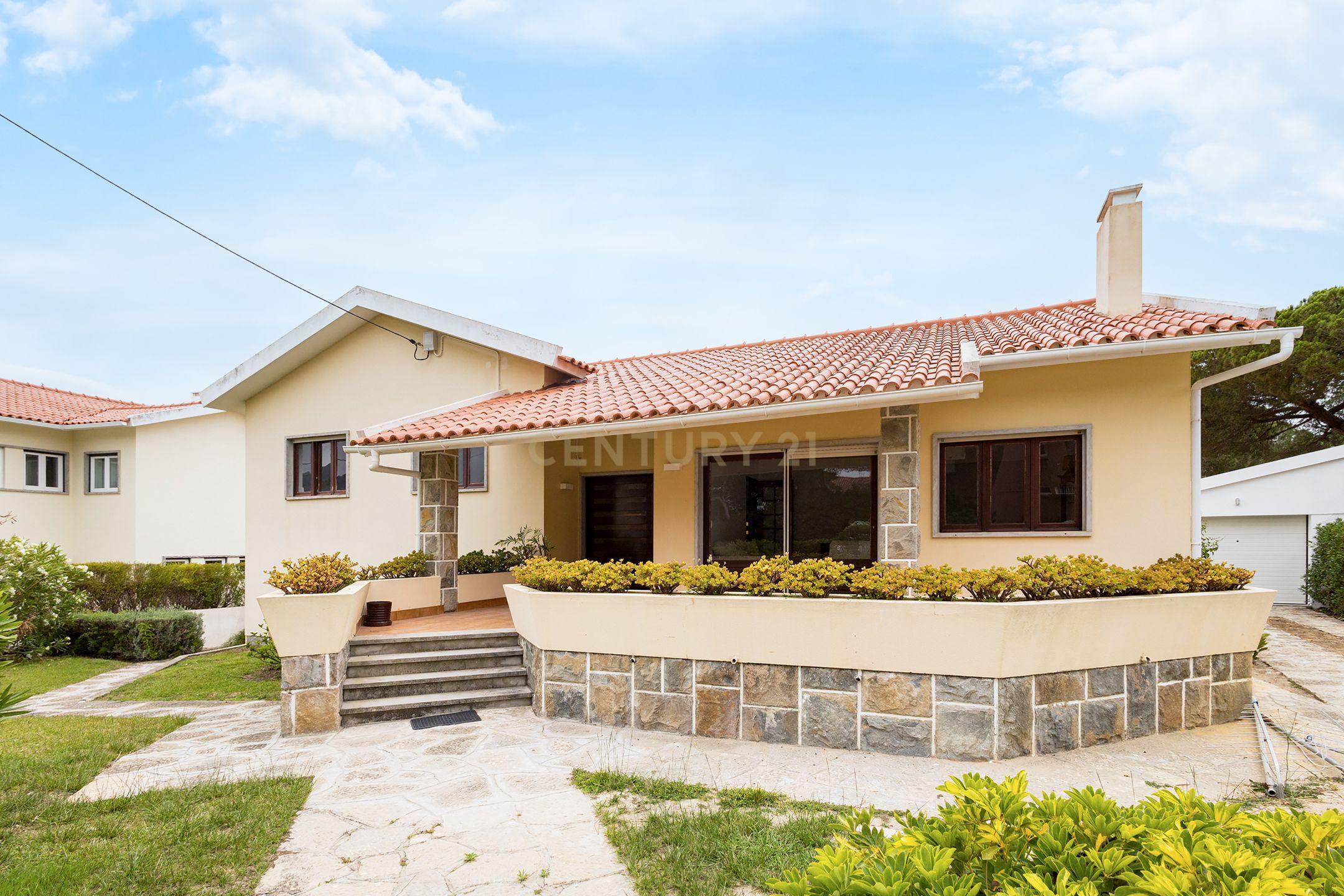Fotografia 4 de Espetacular Moradia T4 em Colares, Sintra - 250m²