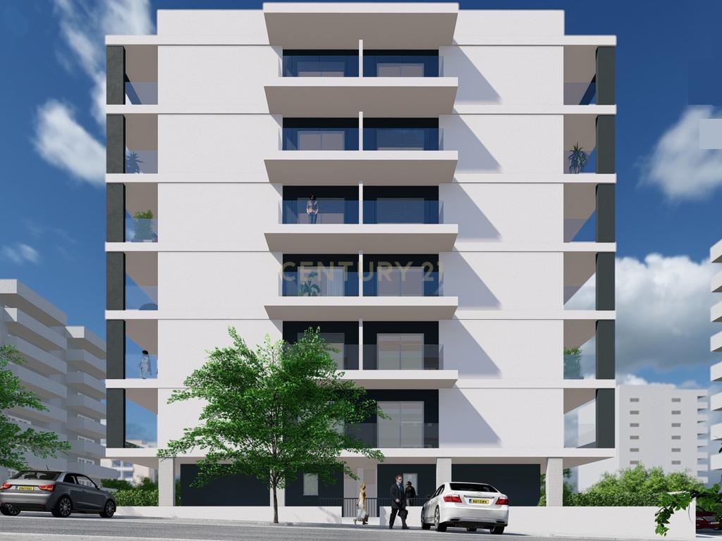 NOVO! Apartamento T3 em Portimão, com duas vagas de garagem - Image 1