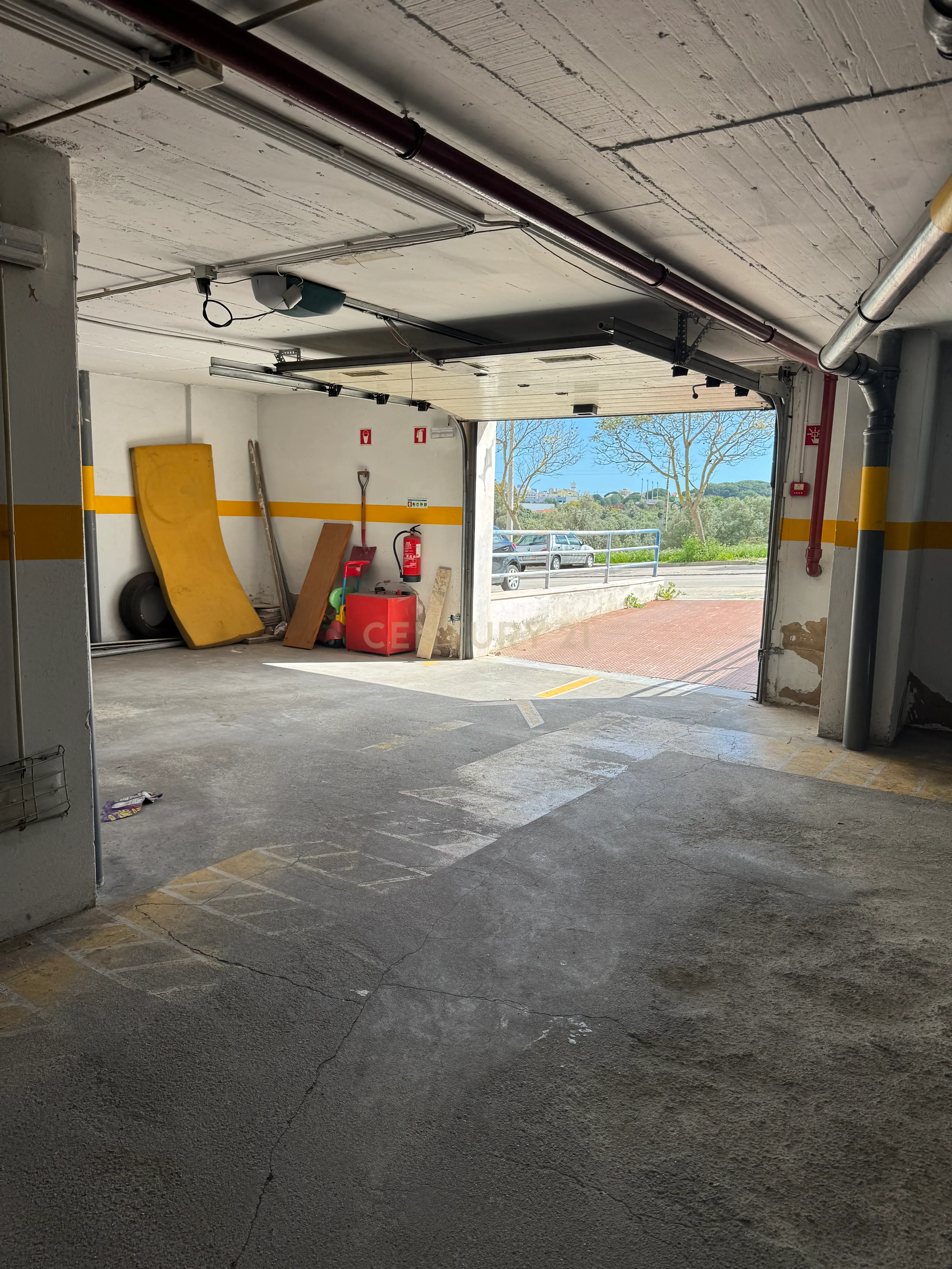 ** RESERVADO**Moderno T3 em Portimão , Próximo de todos os serviços - Image 31