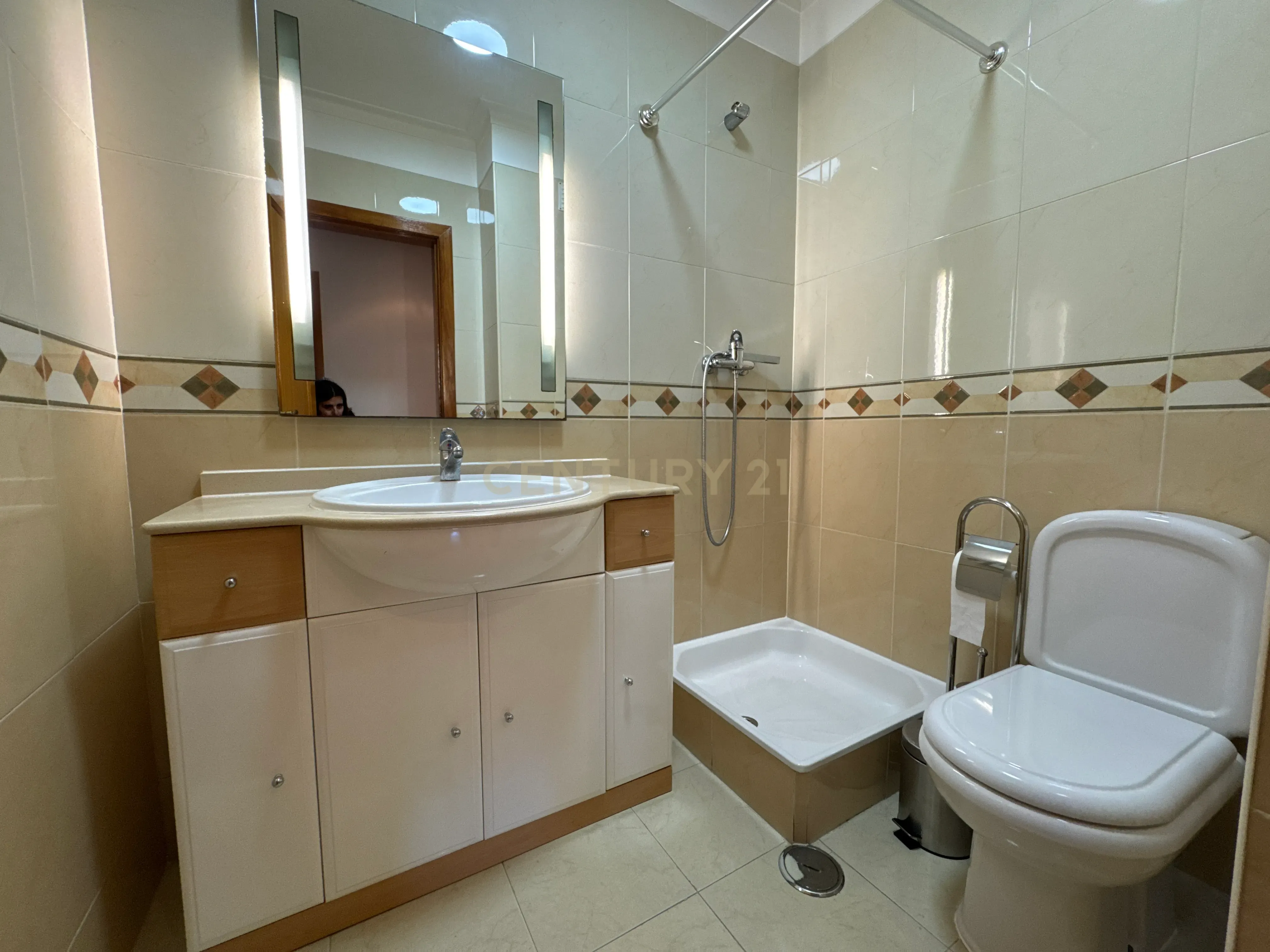 ** RESERVADO**Moderno T3 em Portimão , Próximo de todos os serviços - Image 25