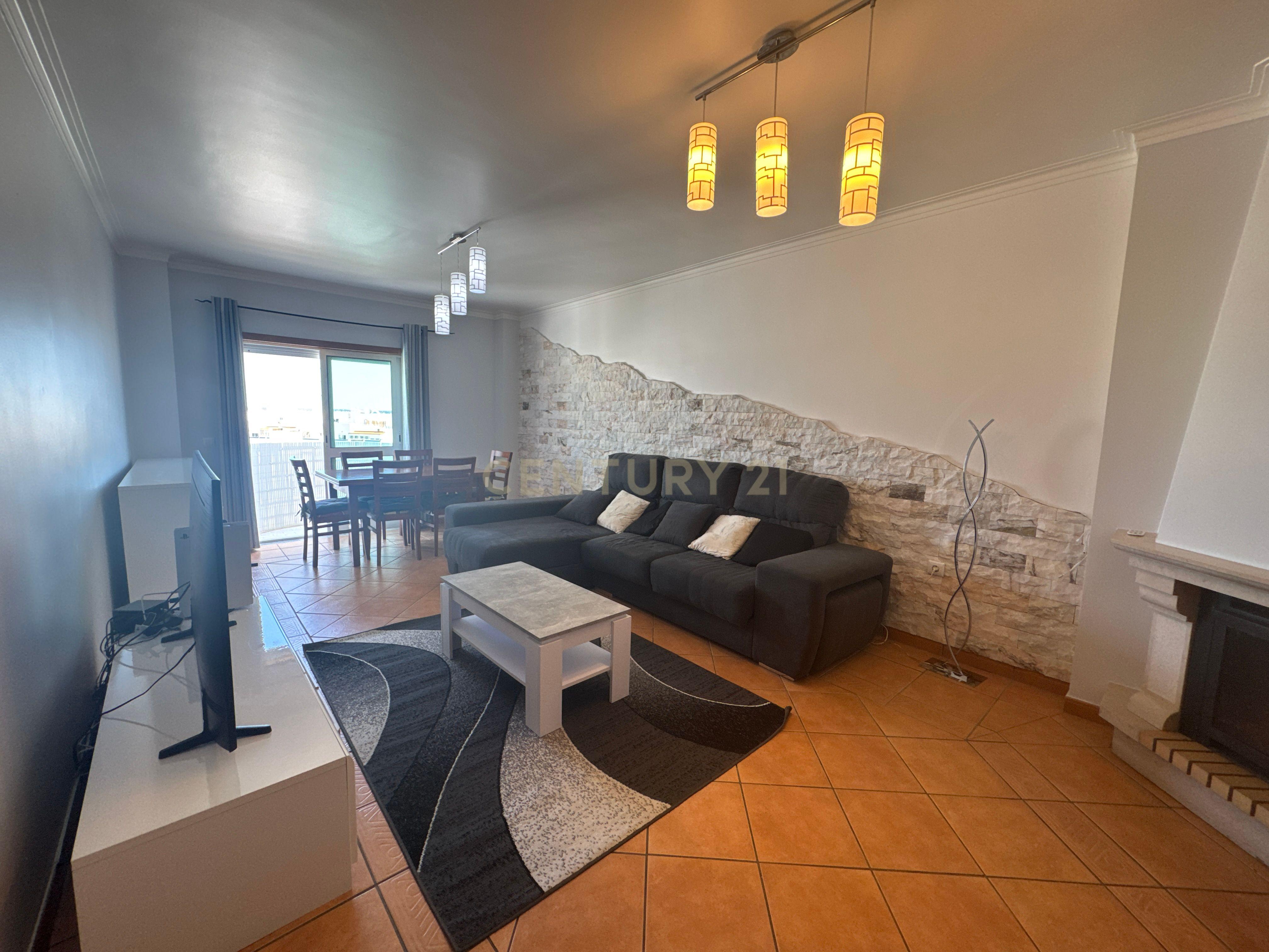 ** RESERVADO**Moderno T3 em Portimão , Próximo de todos os serviços - Image 2