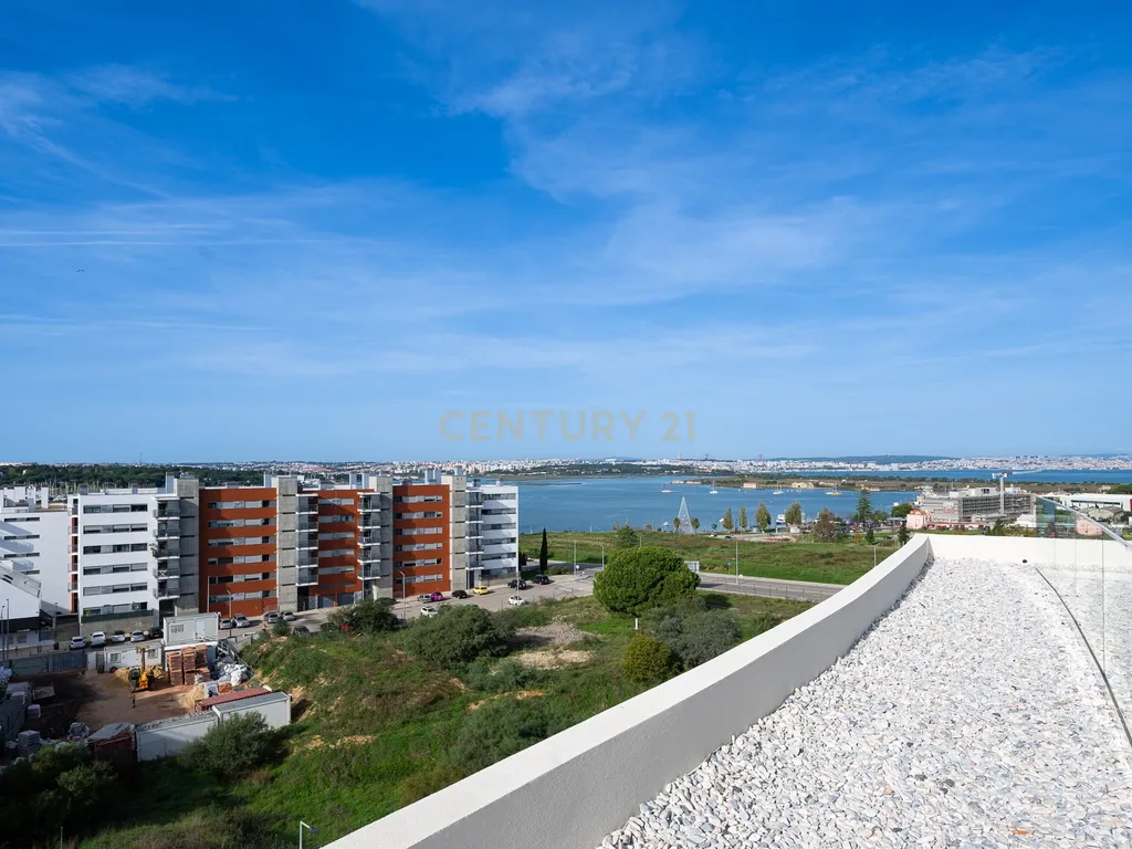 Apartamento T2 Seixal Baia com Terraço - Últimas Unidades - Image 24