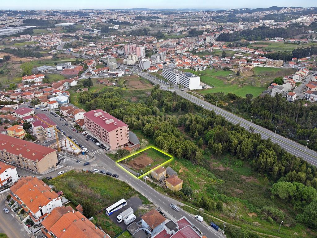 Terreno para construção em altura. - Image 2