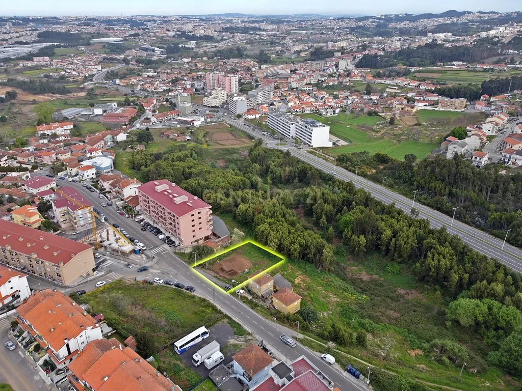Terreno para construção em altura. - Image 2