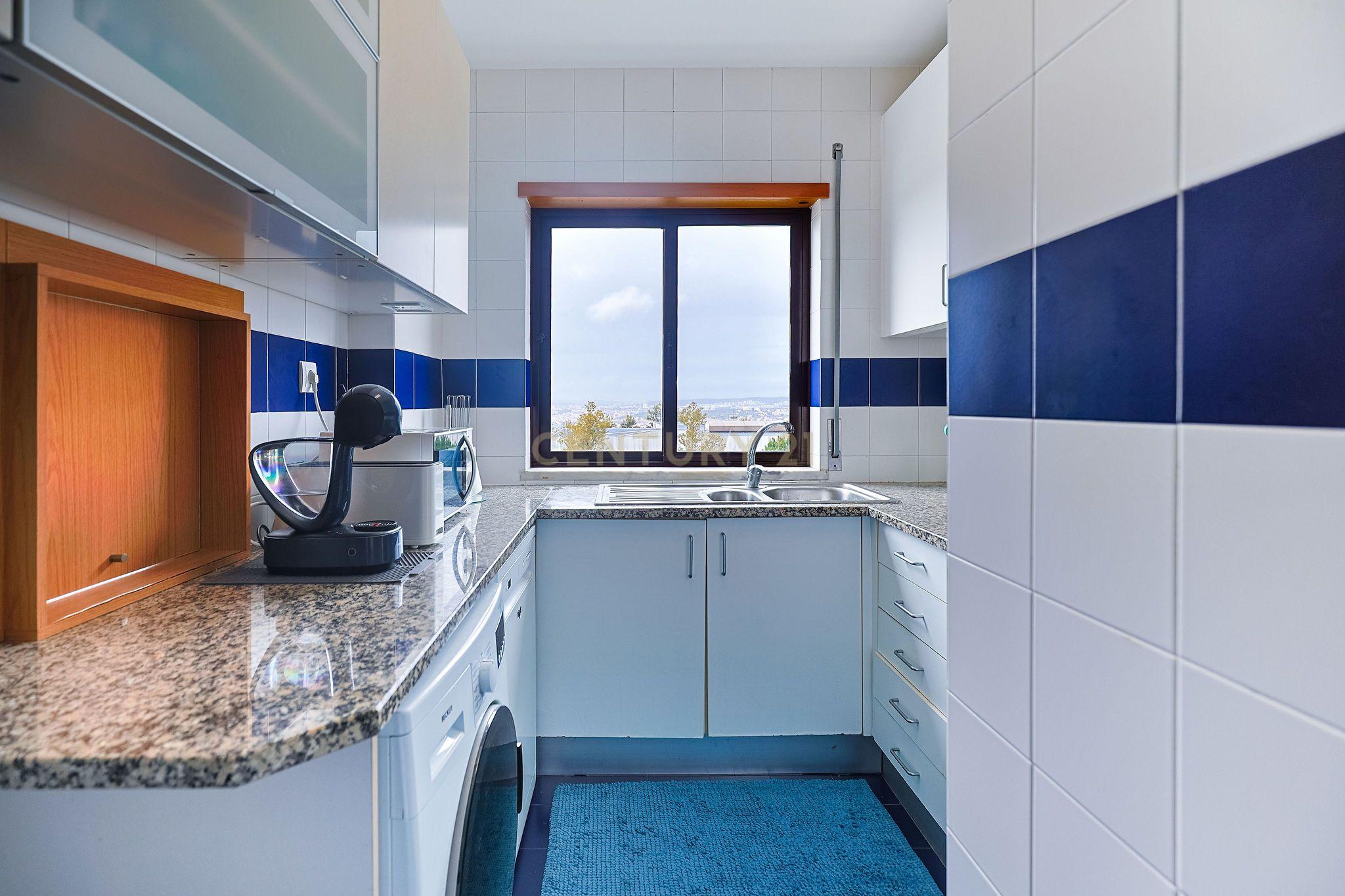 Apartamento moderno T3 com parqueamento e arrecadação! - Image 16