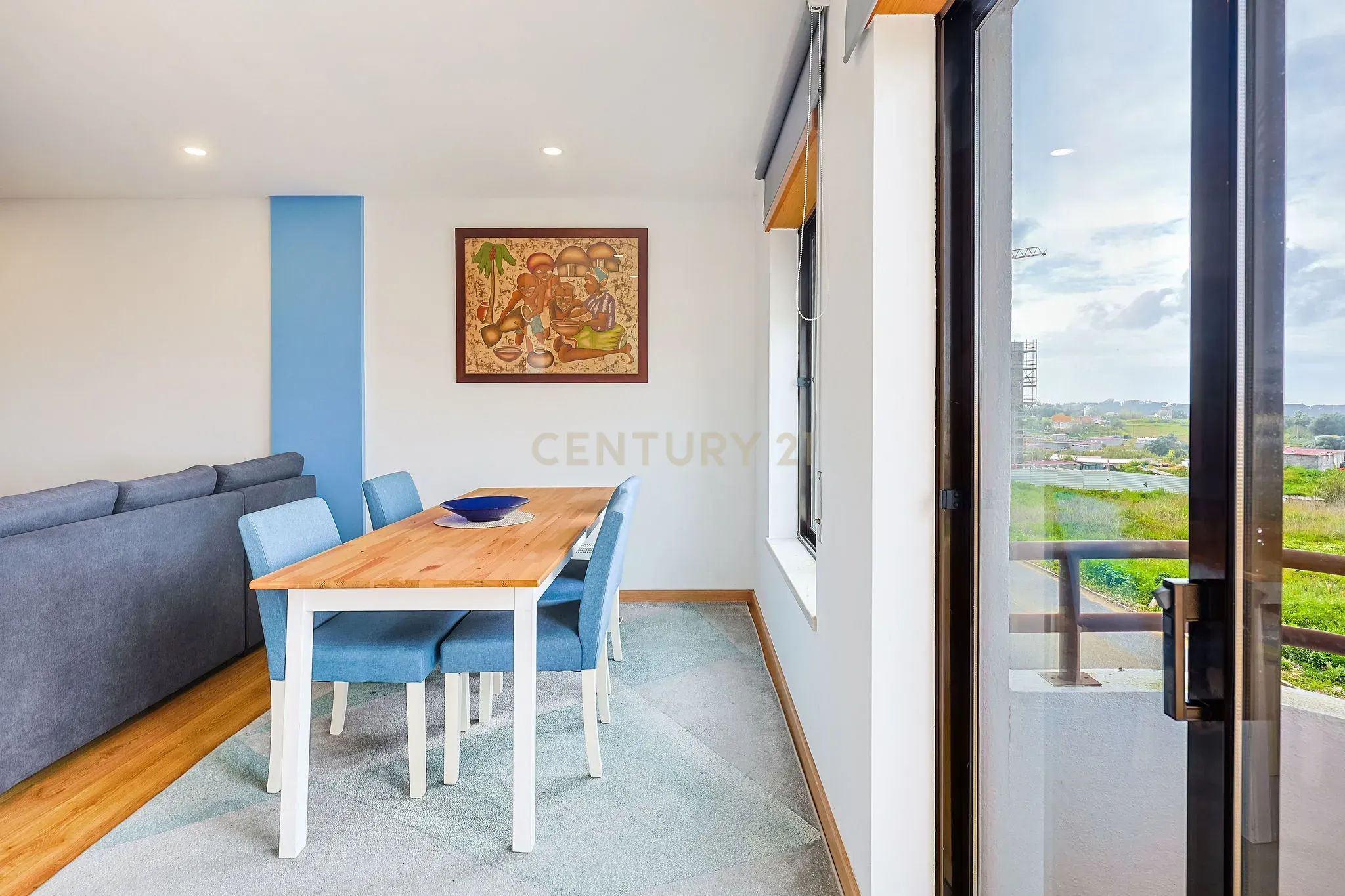 Apartamento moderno T3 com parqueamento e arrecadação! - Image 6