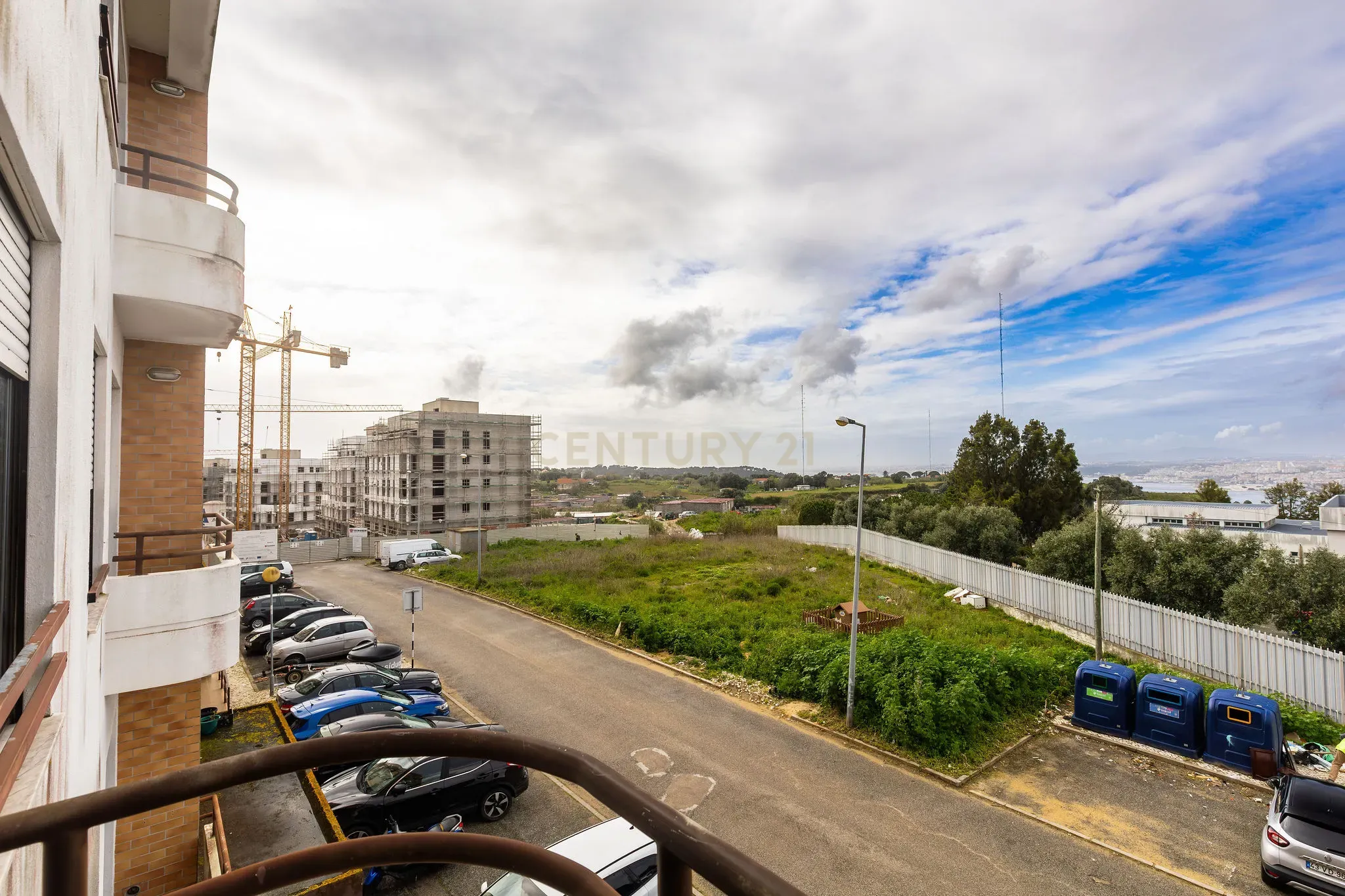 Apartamento moderno T3 com parqueamento e arrecadação! - Image 30