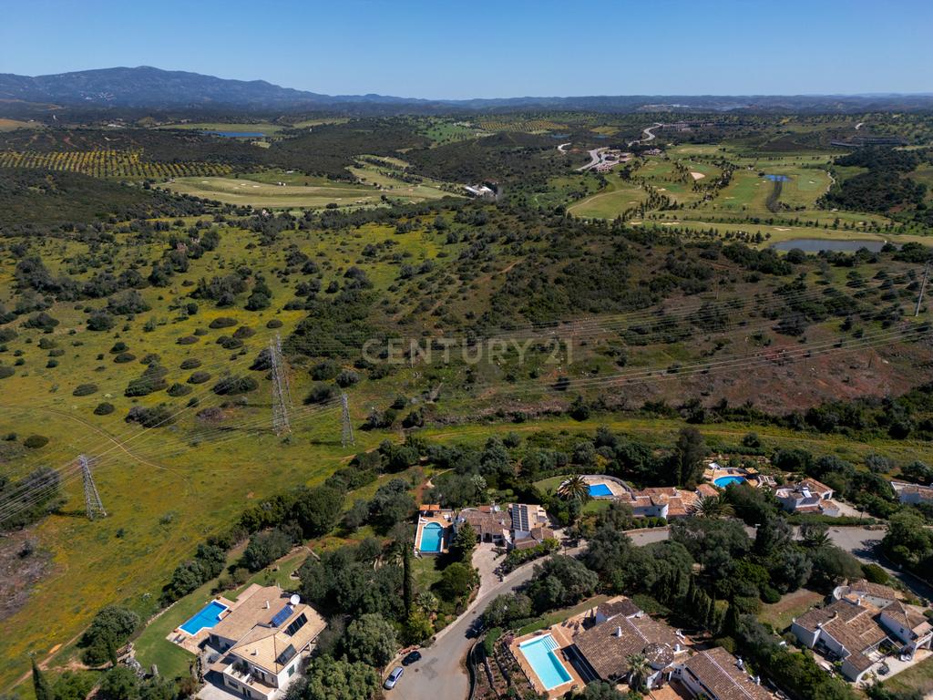 Moradia T4 inserida num lote de 4.180m², Algarve (Alvor) - Image 61