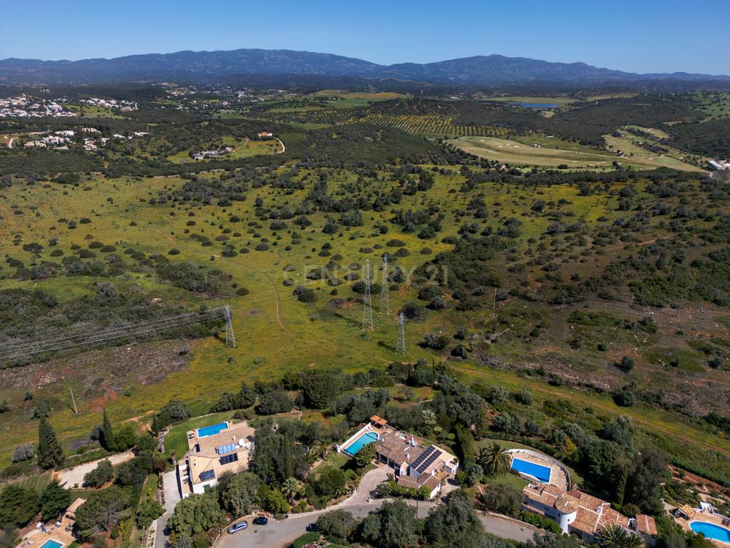 Moradia T4 inserida num lote de 4.180m², Algarve (Alvor) - Image 70