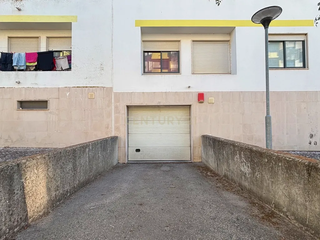 Excelente apartamento T3 com garagem - Afonsoeiro - - Image 33