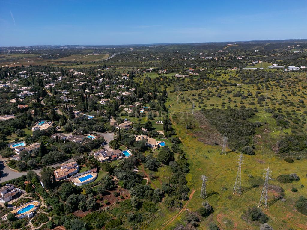 Moradia T4 inserida num lote de 4.180m², Algarve (Alvor) - Image 64