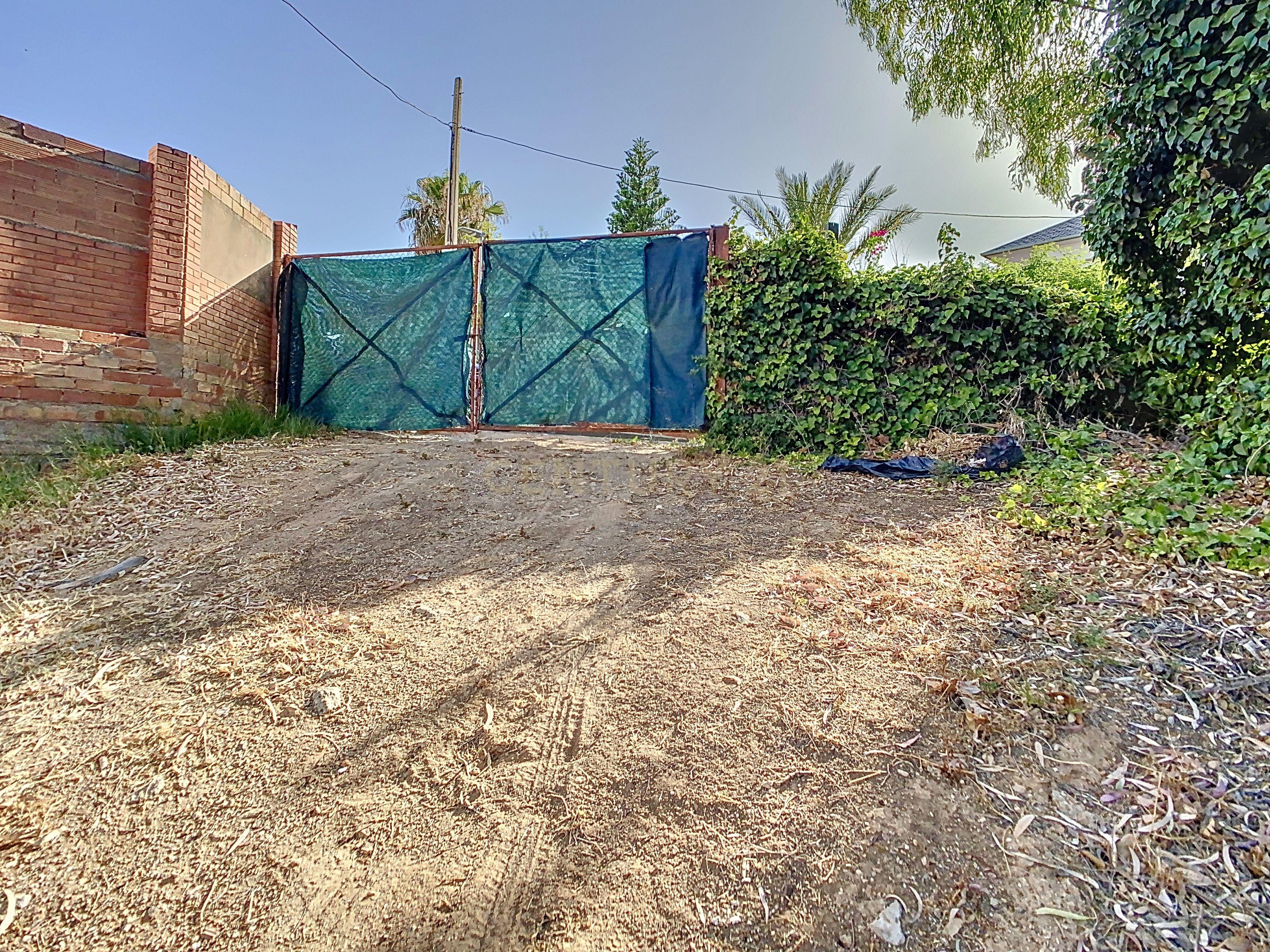 Terreno urbano consolidado para venda em Churriana - Málaga - Image 7
