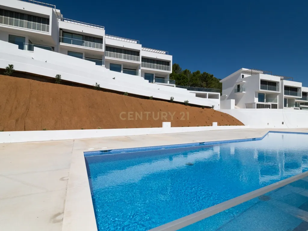 Condomínio Villas d’Ouro – Exclusividade e Conforto no Coração de Sesimbra - Image 78